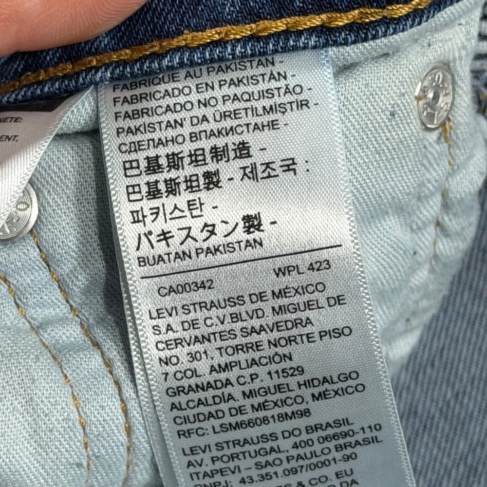 Levis levis 511